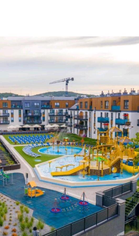 Meduza W Bel Mare Apartment Miedzyzdroje Bagian luar foto