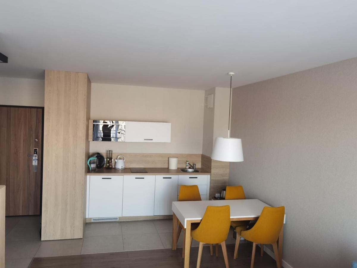Meduza W Bel Mare Apartment Miedzyzdroje Bagian luar foto